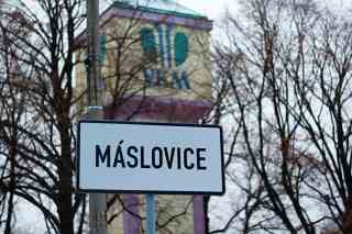 Obec Máslovice