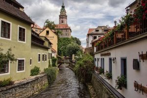 Český Krumlov pohled na město k článku o BIO víno z Českého Krumlova