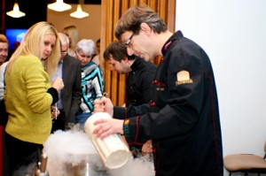 Občerstvení bylo ve stylu molekulární gastronomie